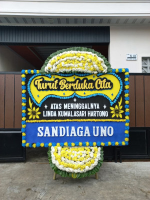 Papan Bunga Duka di Pundungsari